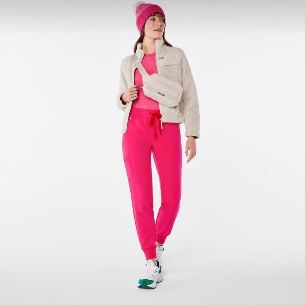 FIGS- Zamora High Waisted Jogger Scrub Pants Shocking Pink Size- Size M